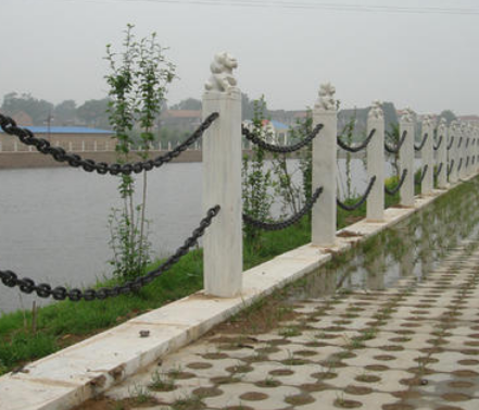 护栏草莓视频网页版污